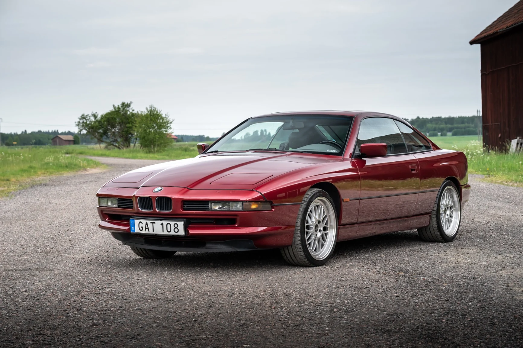 Exteriörbild på 1991 BMW 850i (1)