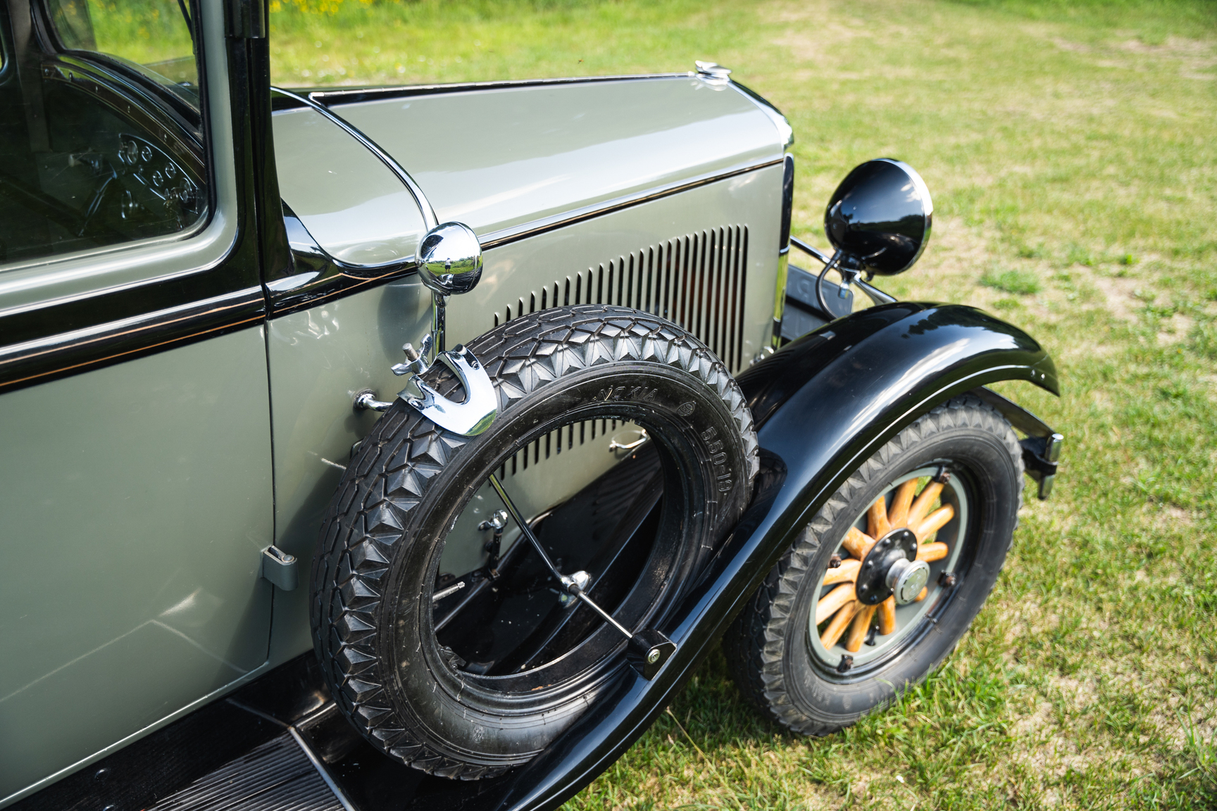 Exterior image of 1929 Dodge Brother Six (19)