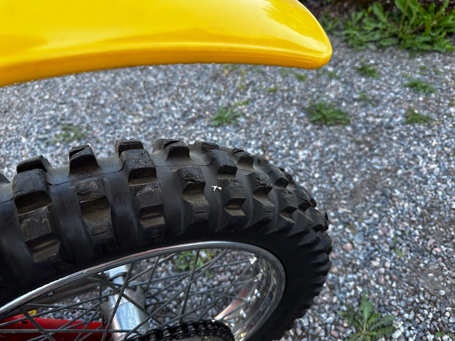 Exteriörbild på 1975 BSA Cheney 500