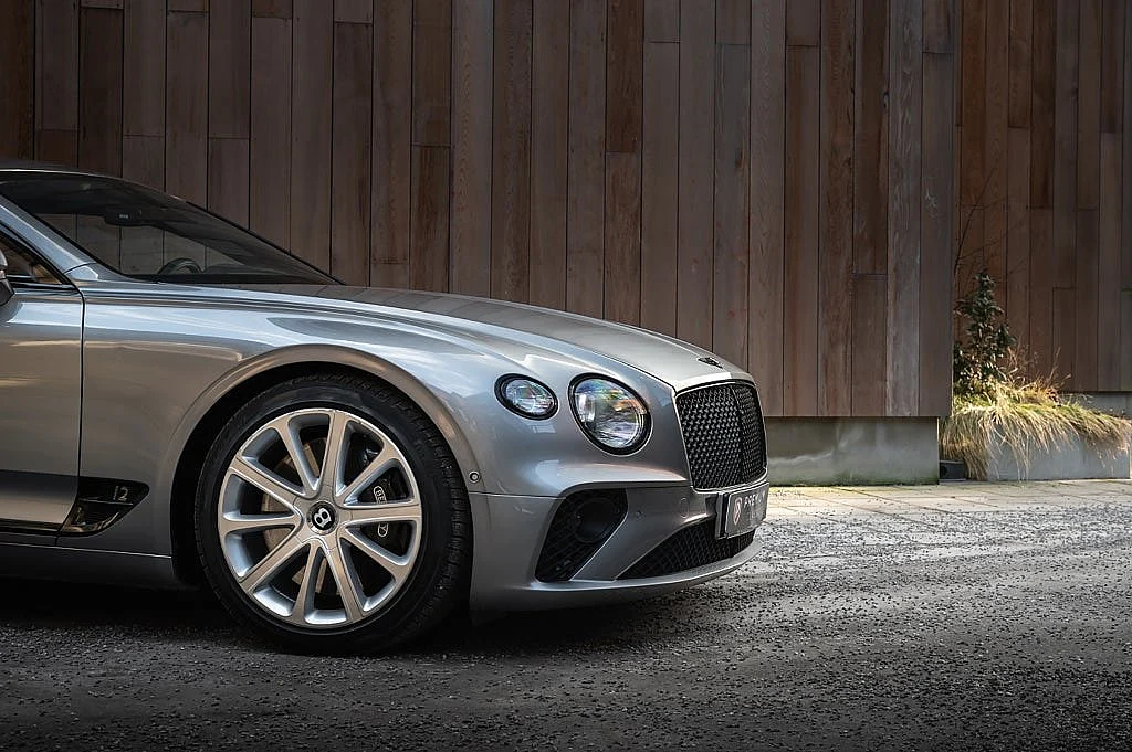 Bild von 2019 Bentley Continental (32)