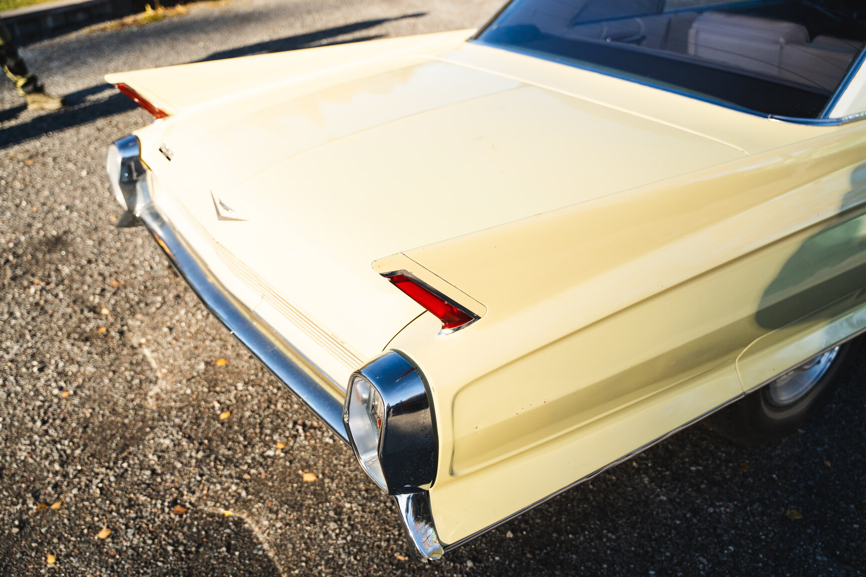 Exteriörbild på 1962 Cadillac Coupé De Ville