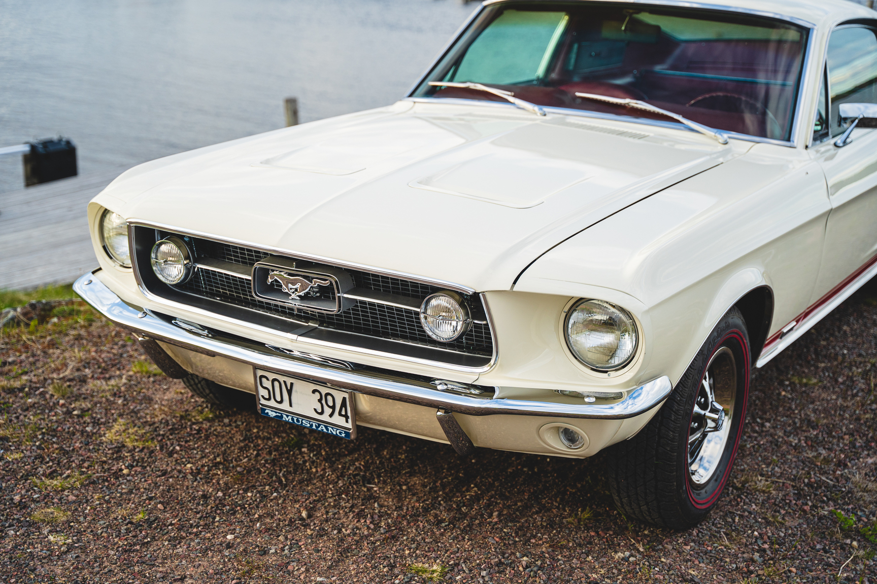 Exteriörbild på 1967 Ford Mustang Fastback (13)