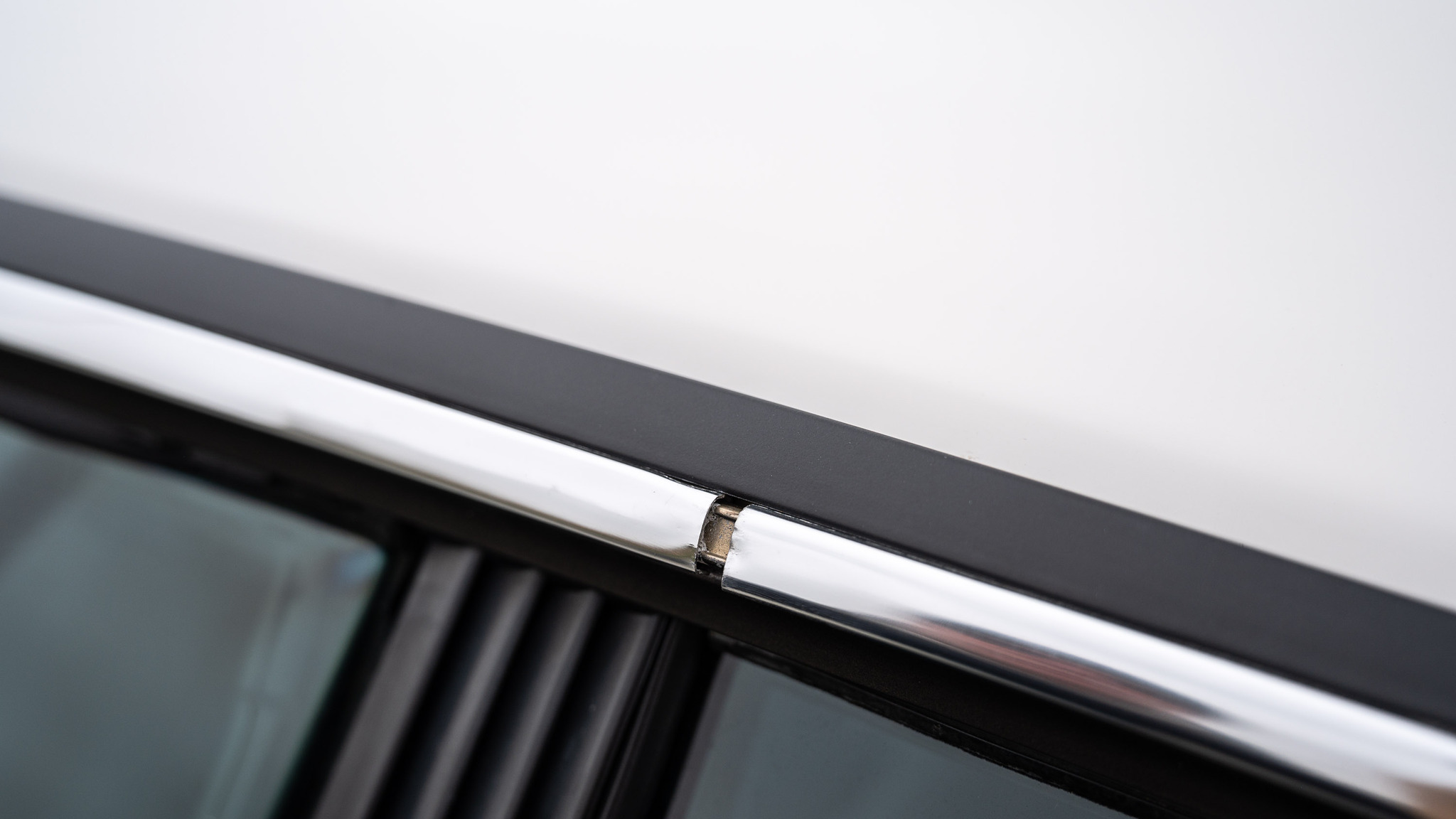 Exterior image of 1983 BMW 635 CSi