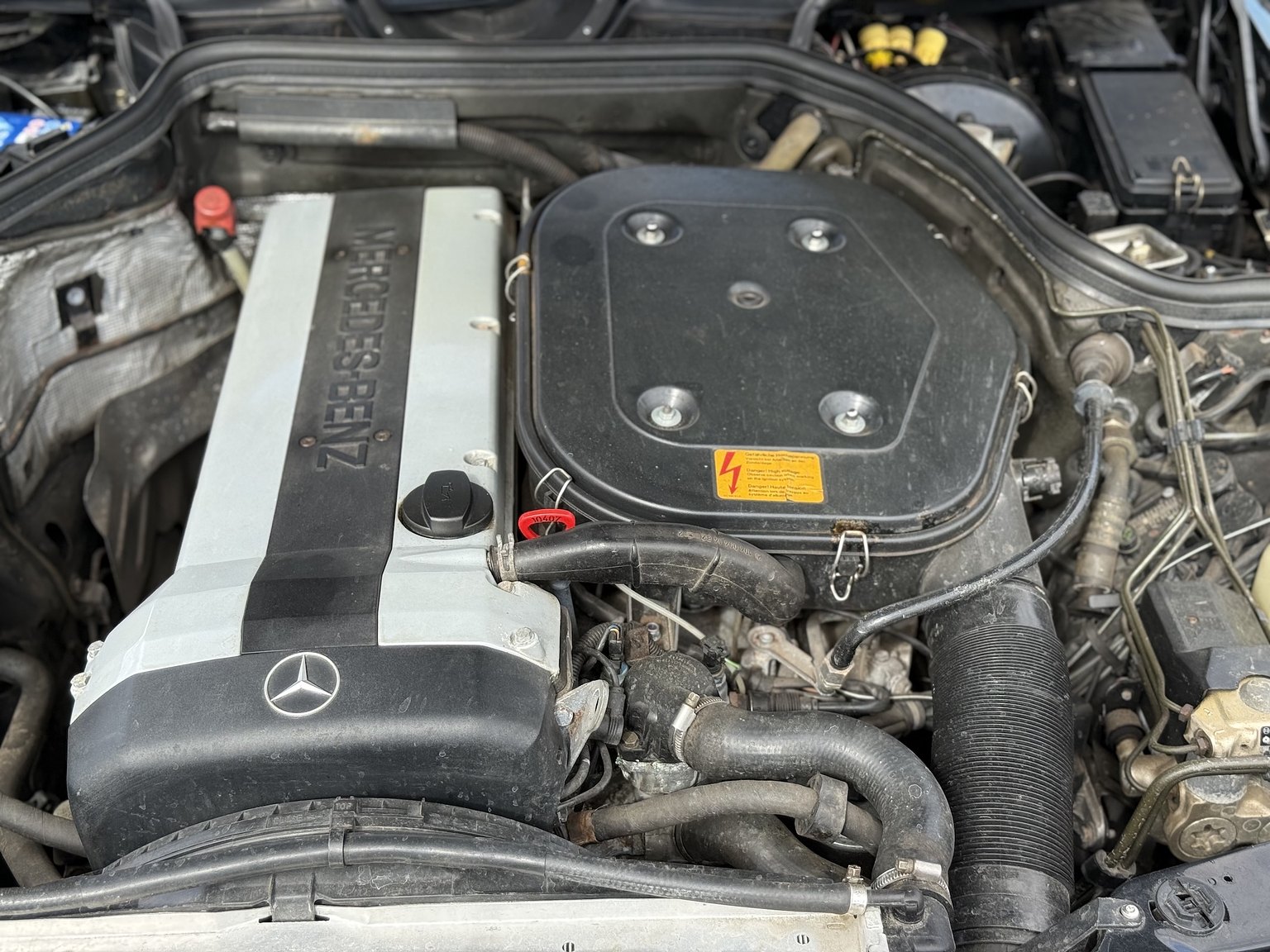 Image of 1990 Mercedes-Benz 300CE-24 mechanics
