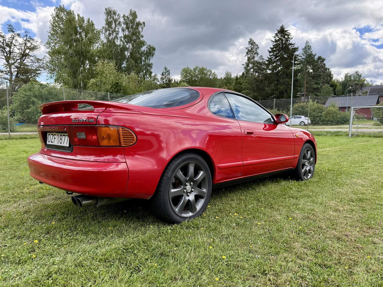 Exteriörbild på 1990 Toyota Celica (5)