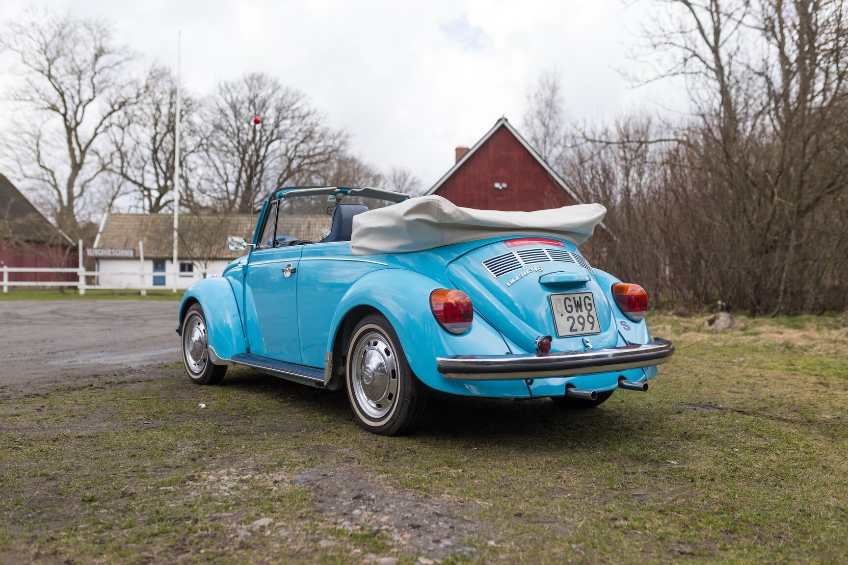 Exteriörbild på 1974 VW 1303 LS CAB (8)
