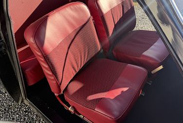 #<Image:0x00007f2b8e62ed80>