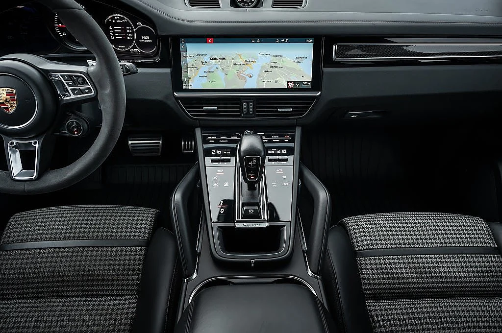 Bild von 2020 Porsche Cayenne (25)