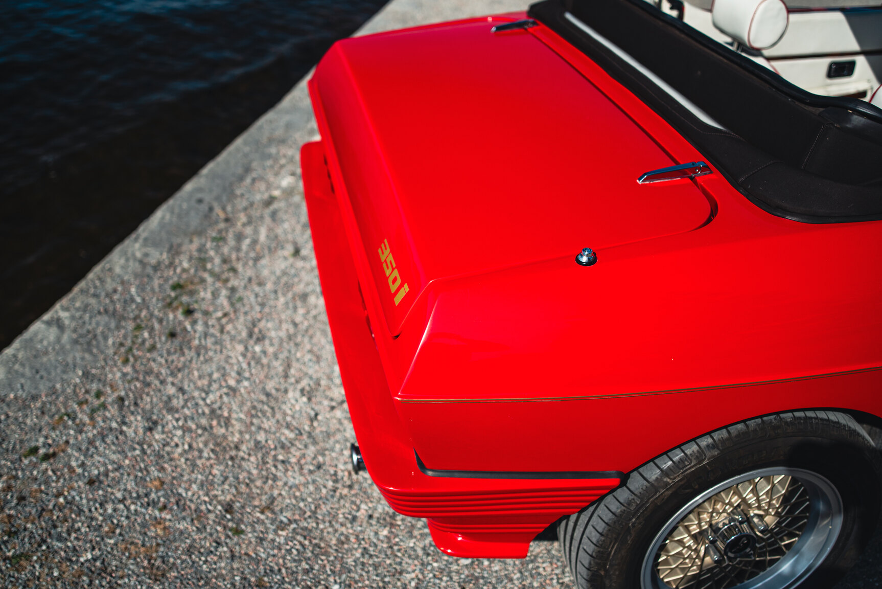 Aussenfoto 1985 TVR 350i Cabriolet 3.5 V8