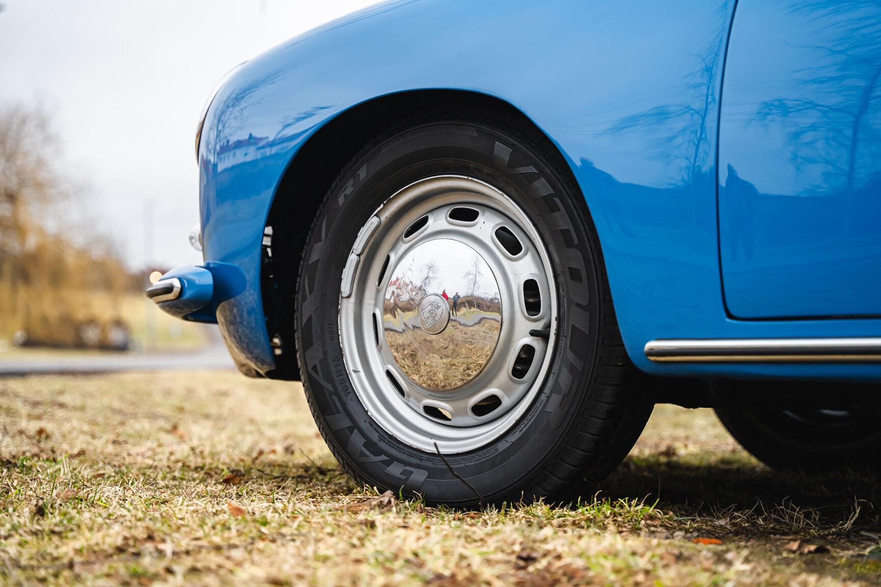 Exterior image of 1964 Porsche 356 C