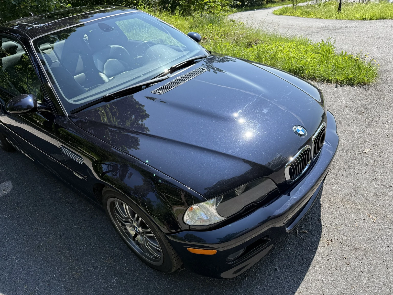 Exterior image of 2004 BMW M3 Coupé (12)