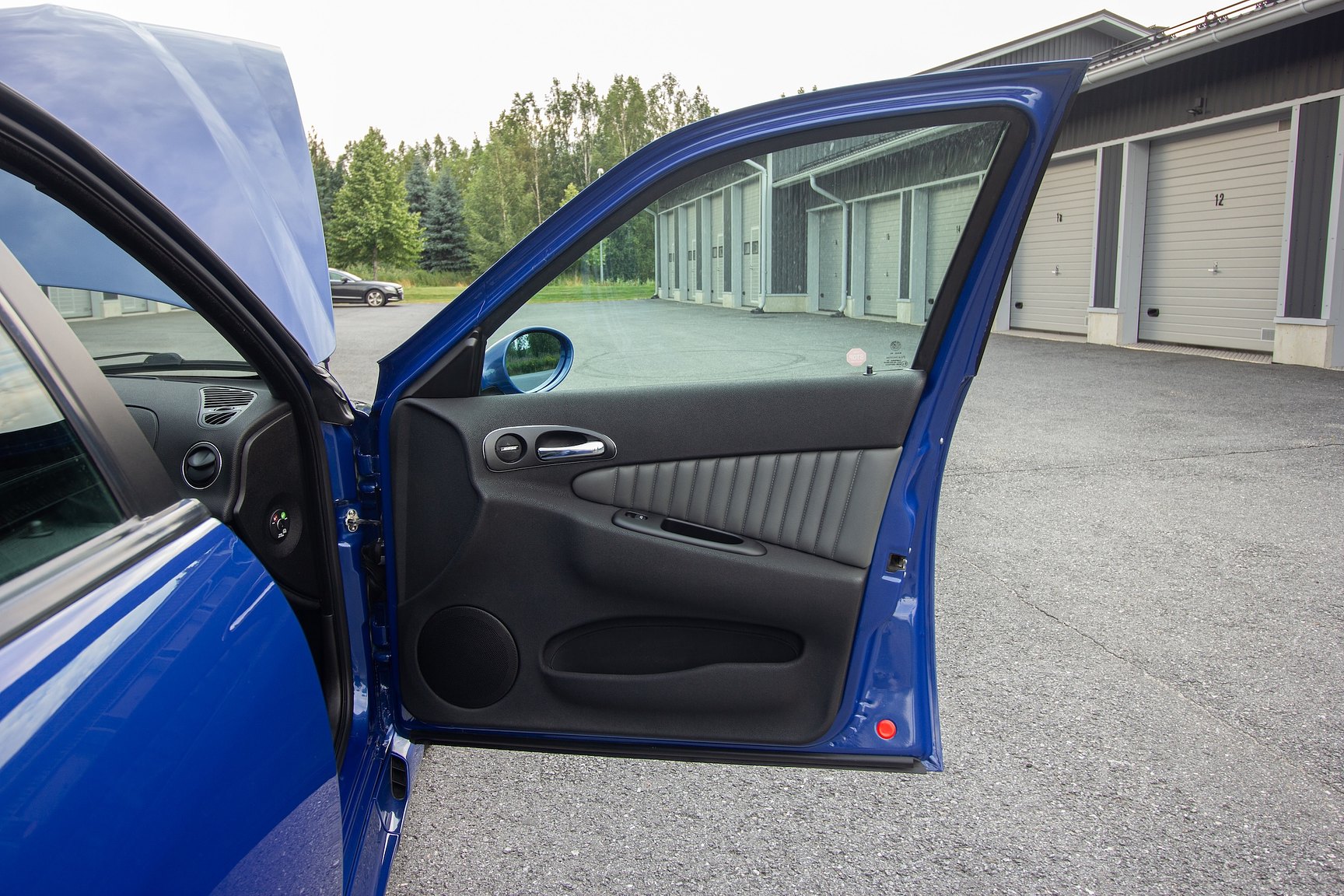 Interior image of 2004 Alfa Romeo 156 GTA