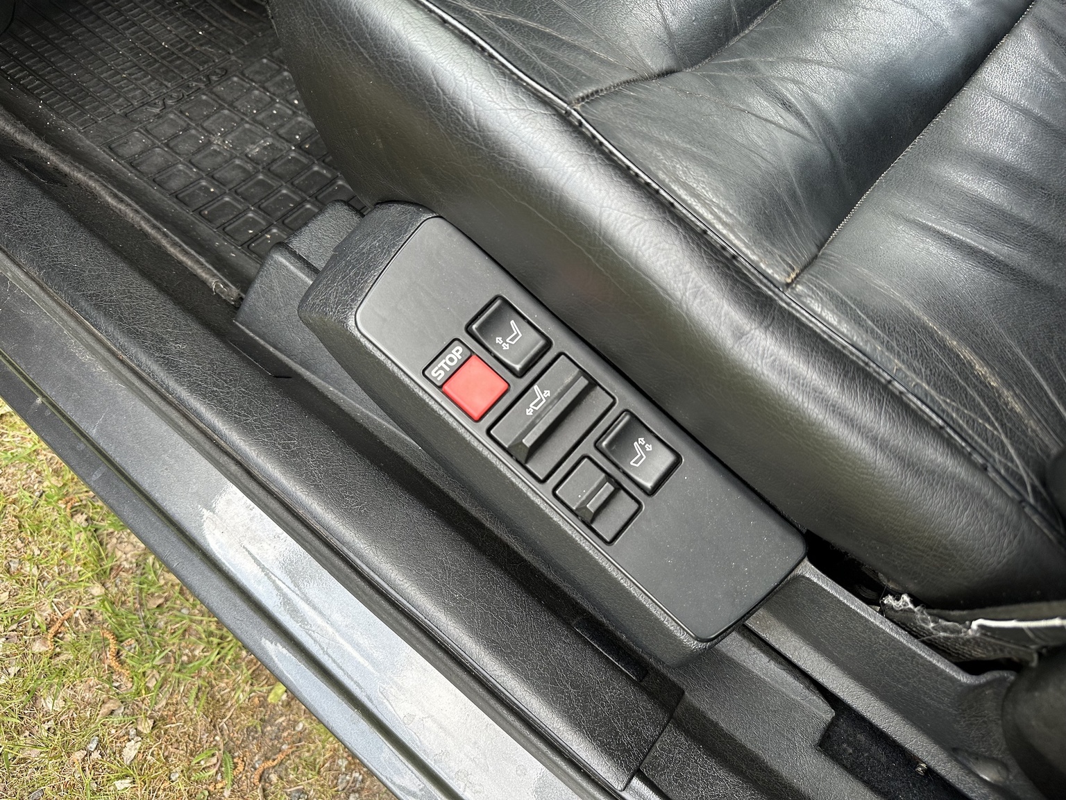 Interior image of 1990 Volvo 740 Turbo 16s