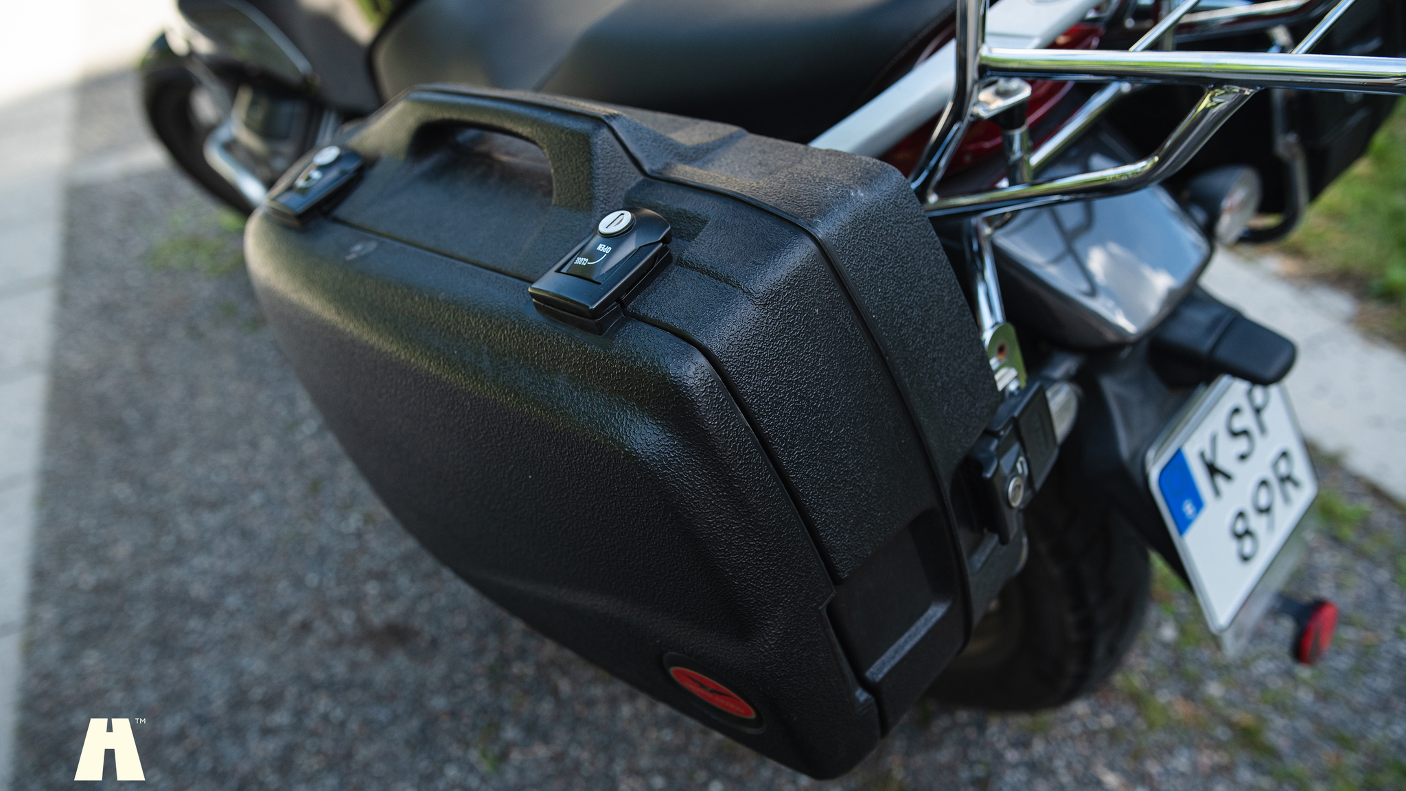 Exteriörbild på 2005 Moto Guzzi Breva 750i