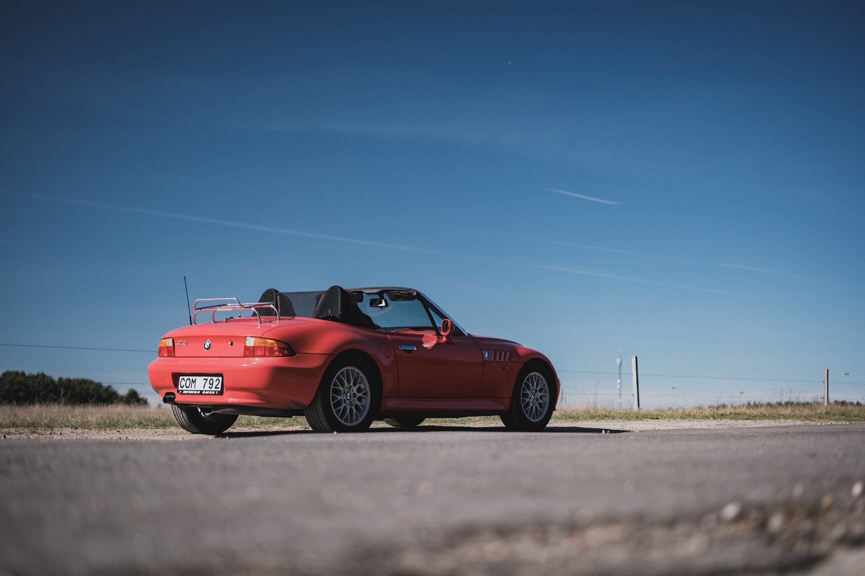 Exterior image of 1999 BMW Z3 2.8i Roadster