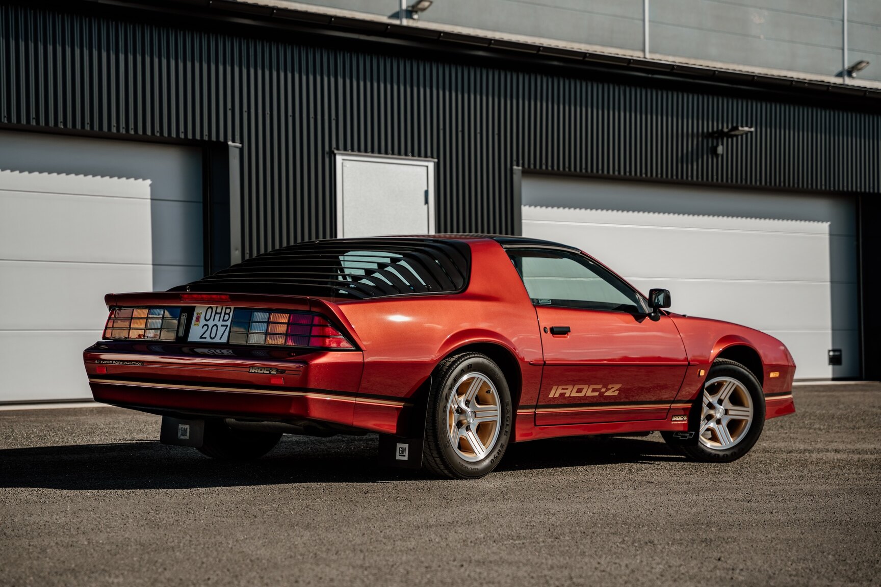 Exterior image of 1989 Chevrolet Camaro IROC-Z
