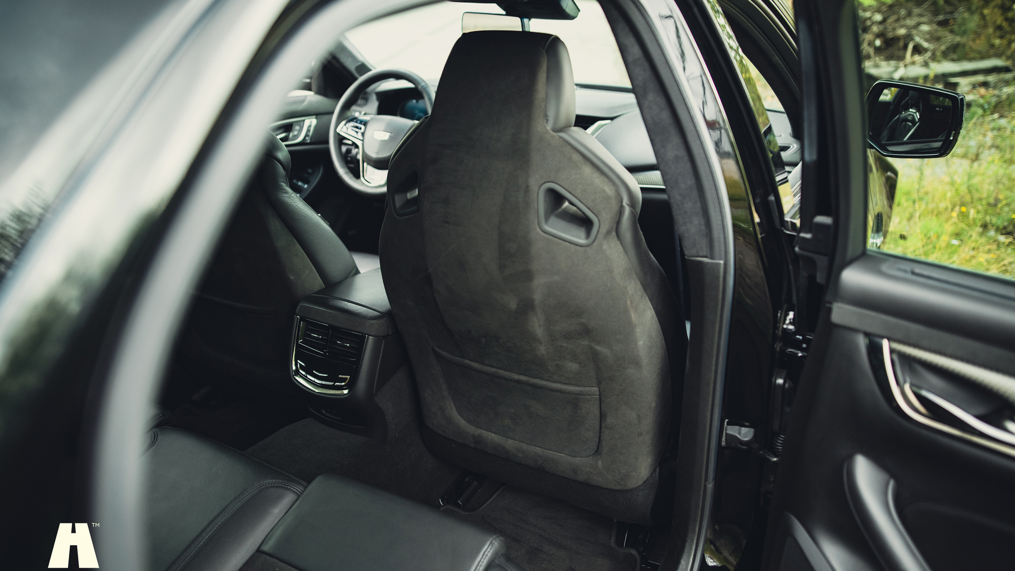 Interior image of 2018 Cadillac CTS-V Carbon Package
