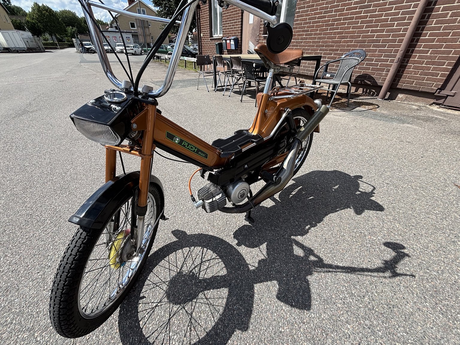 Exterior image of Puch Maxi