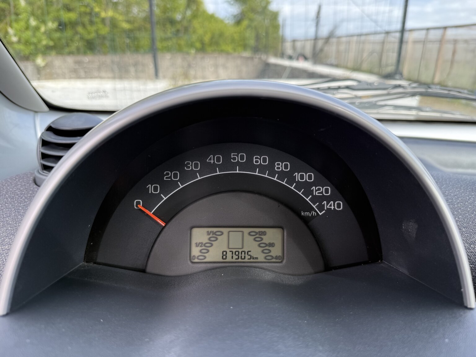 Interior image of 2005 Smart Fortwo 0.7