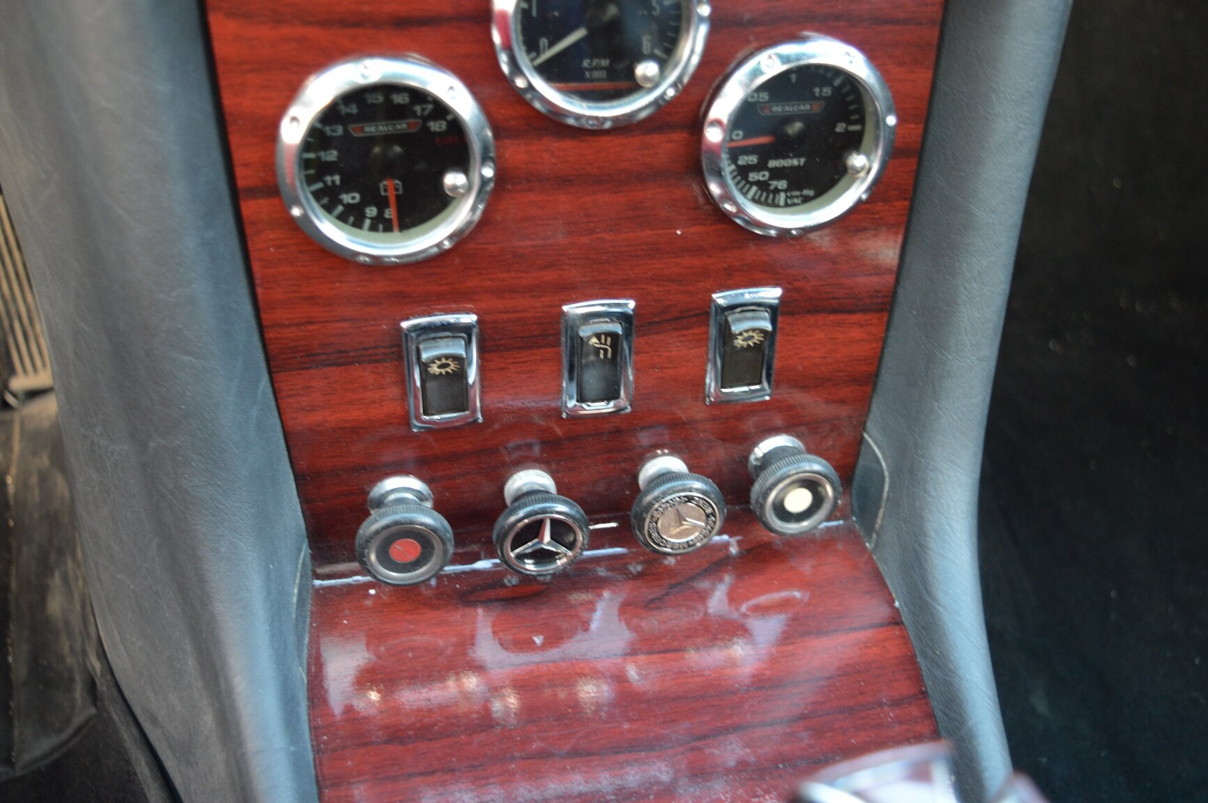 Interiörbild 1969 Mercedes-Benz 250 C "Lorinser"
