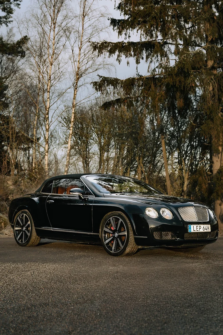 Exterior image of 2007 Bentley Continental GTC (1)