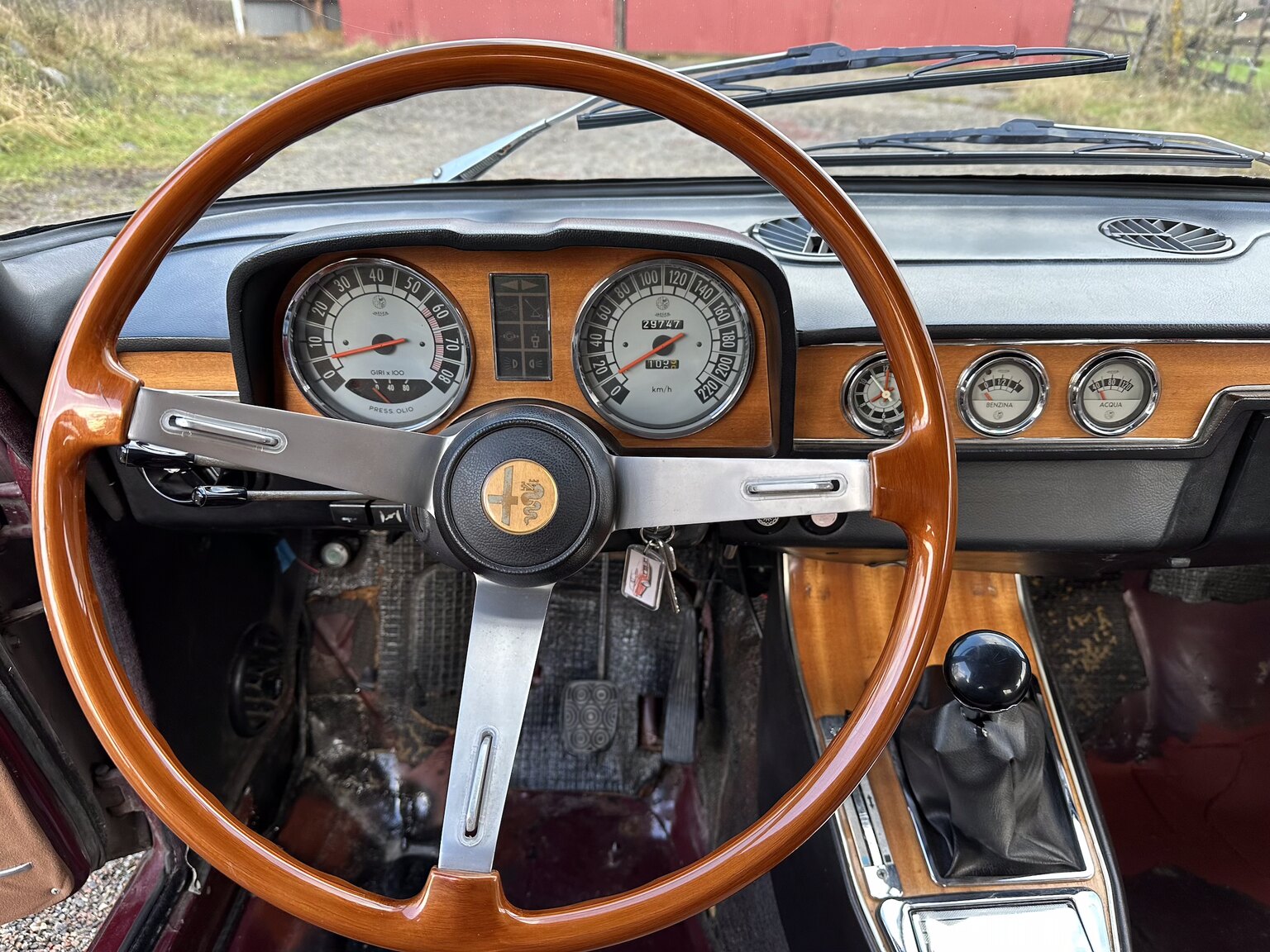 Interiörbild 1973 Alfa Romeo Berlina 2000