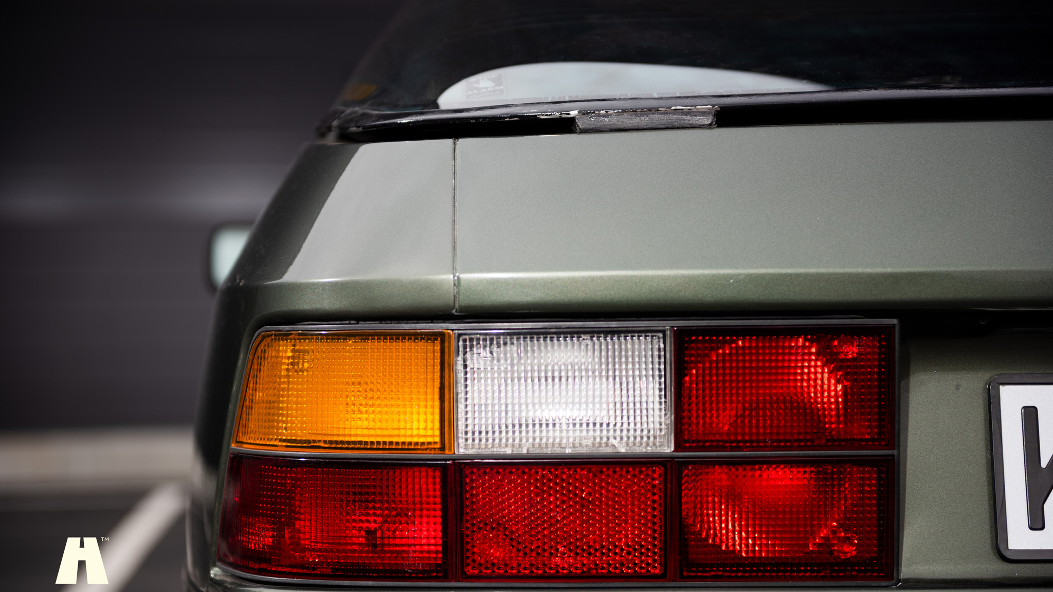 Exterior image of 1981 Porsche 924 (114)