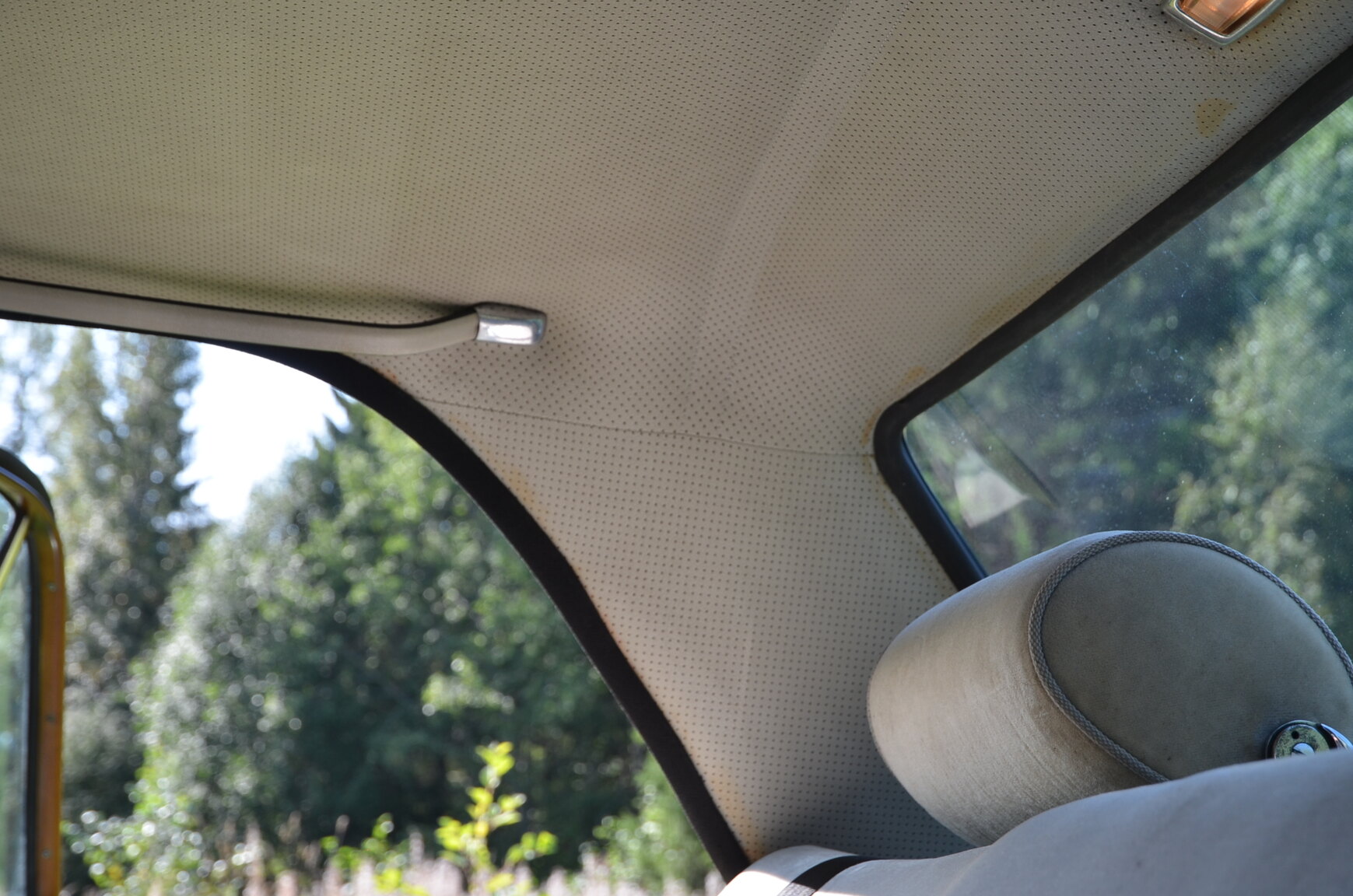 Interior image of 1968 Mercedes-Benz W109 300 SEL 6.3