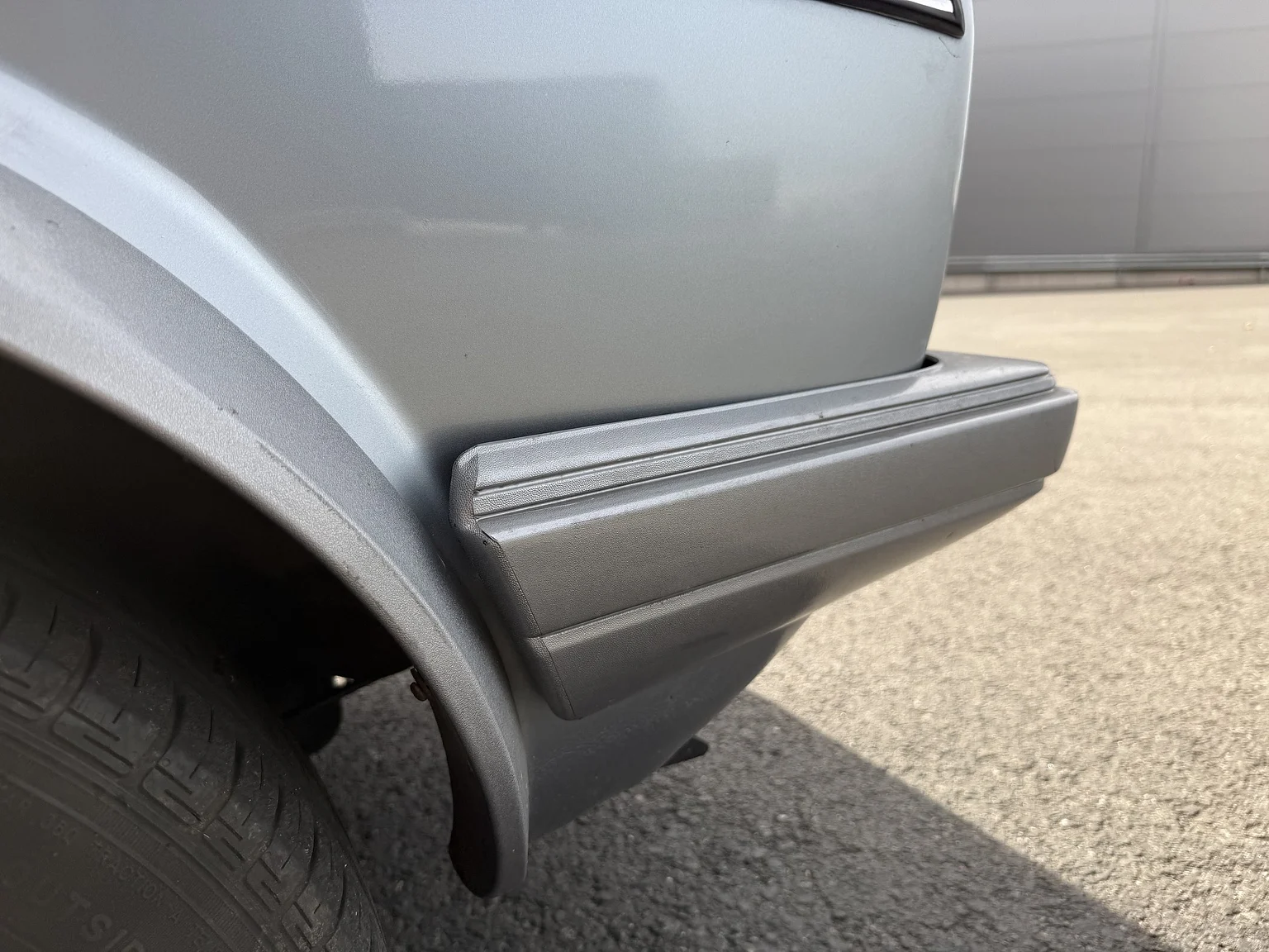 Exterior image of 1987 VW Golf Cabriolet (54)