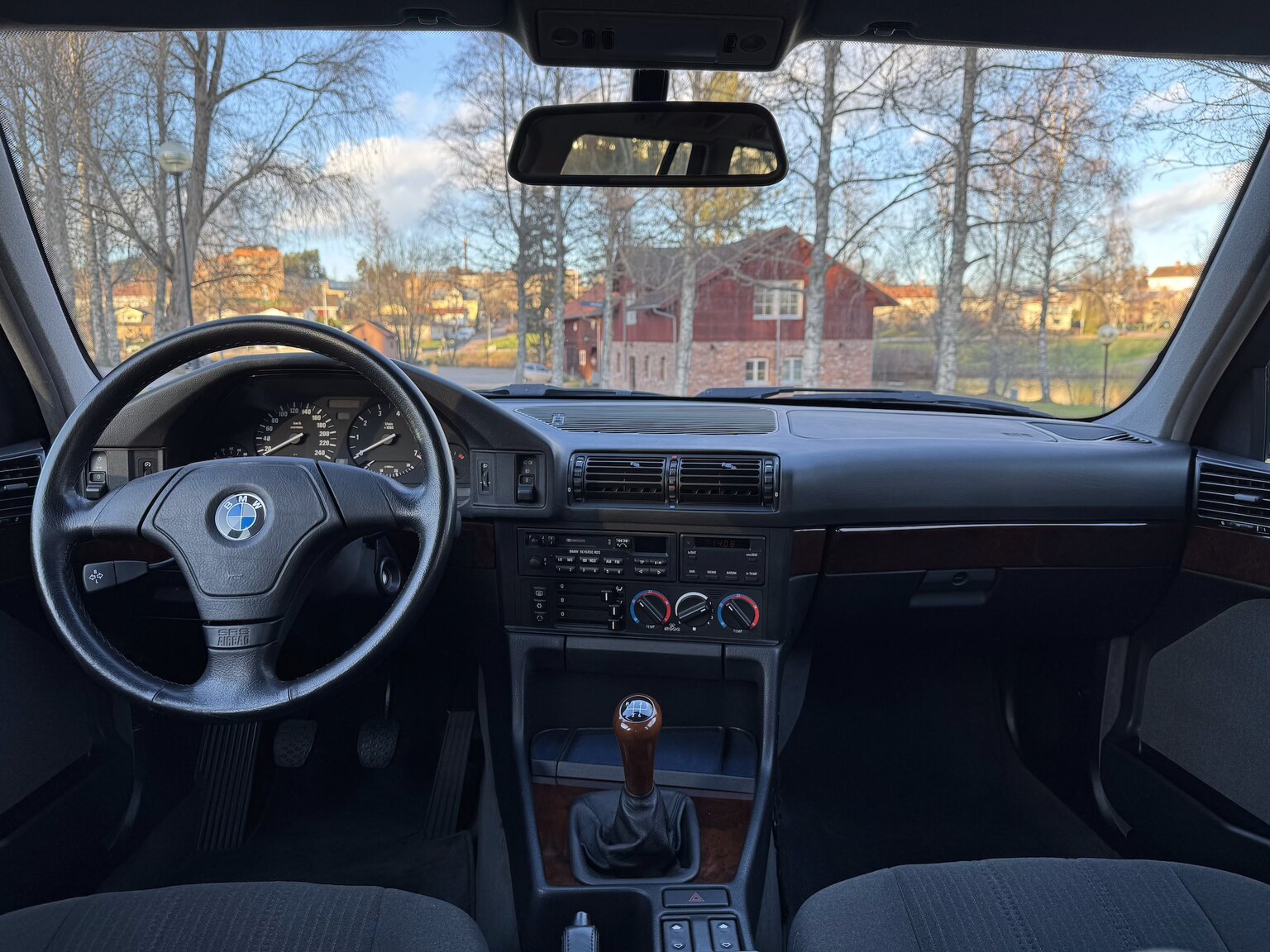 Interiörbild 1996 BMW 520i Touring