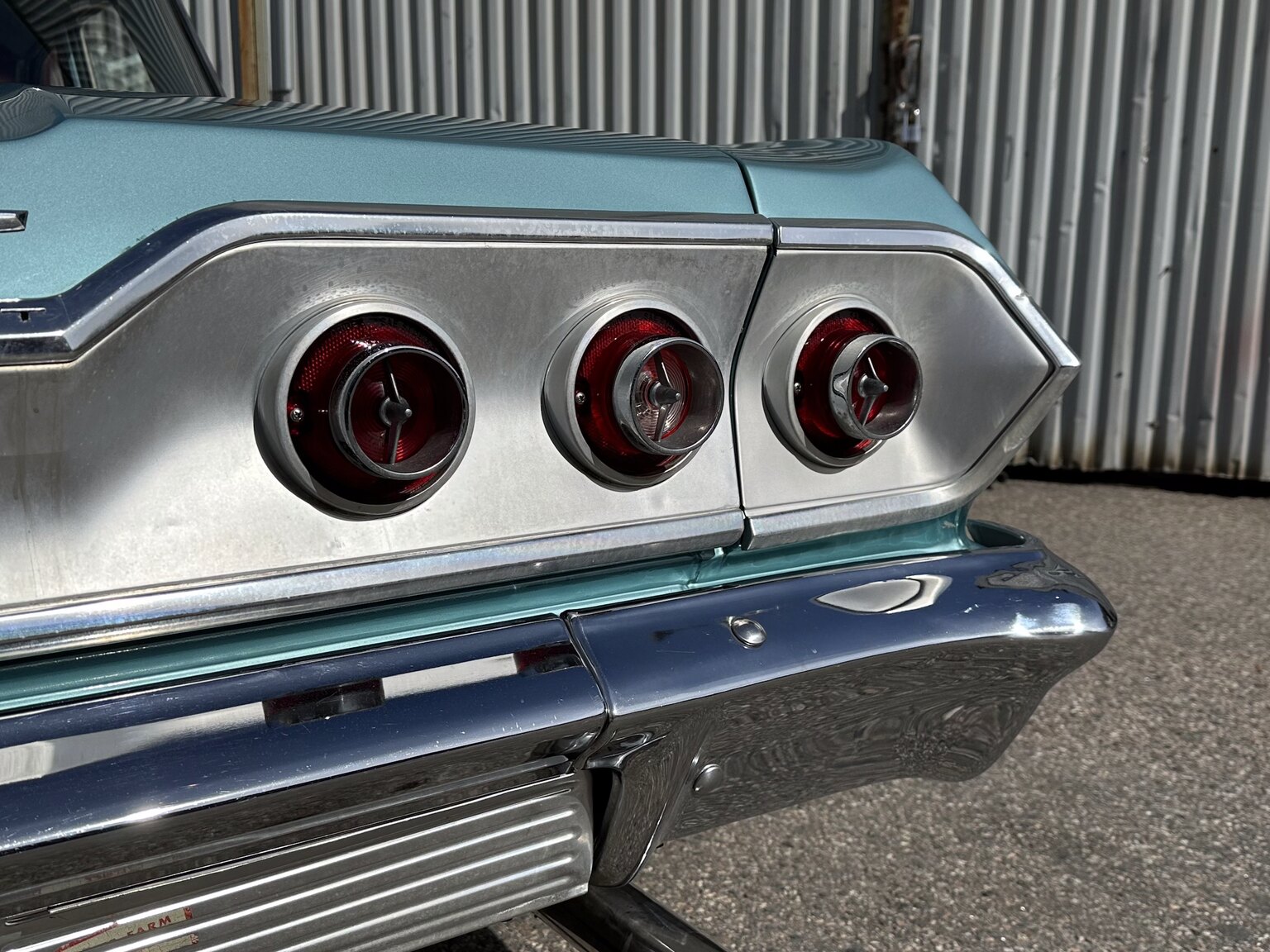 Aussenfoto 1963 Chevrolet Impala Sedan (36)
