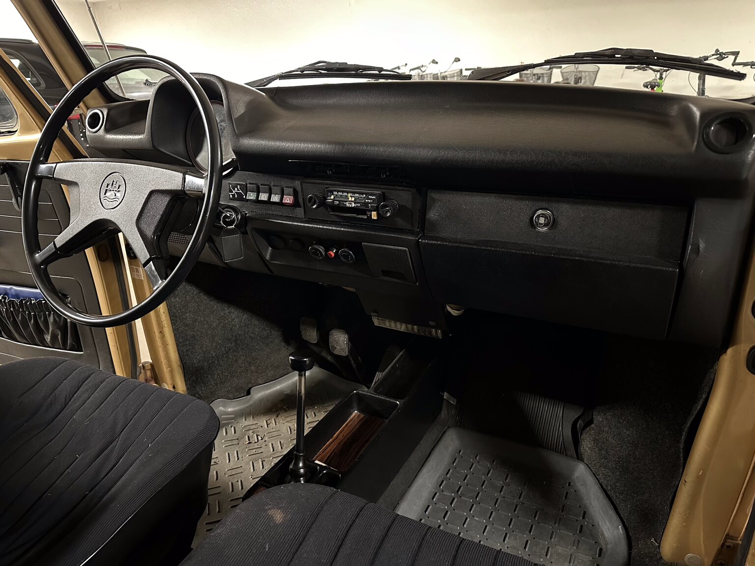 Interiörbild 1973 Volkswagen 1303S