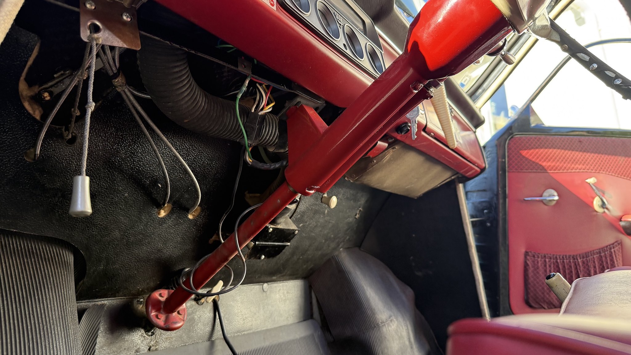 Interior image of 1960 Saab 96 (9)