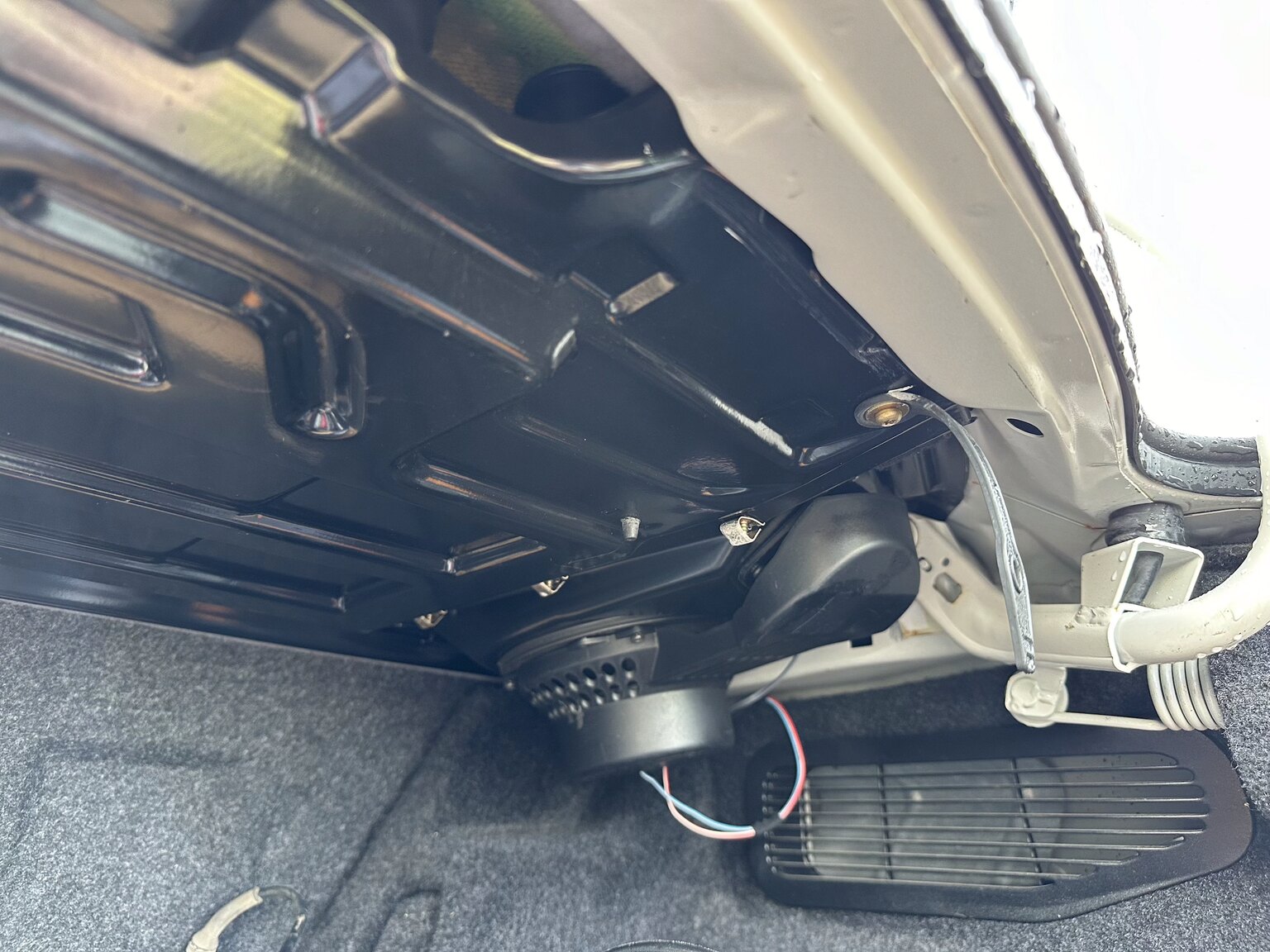 Interior image of 1996 SAAB 9000