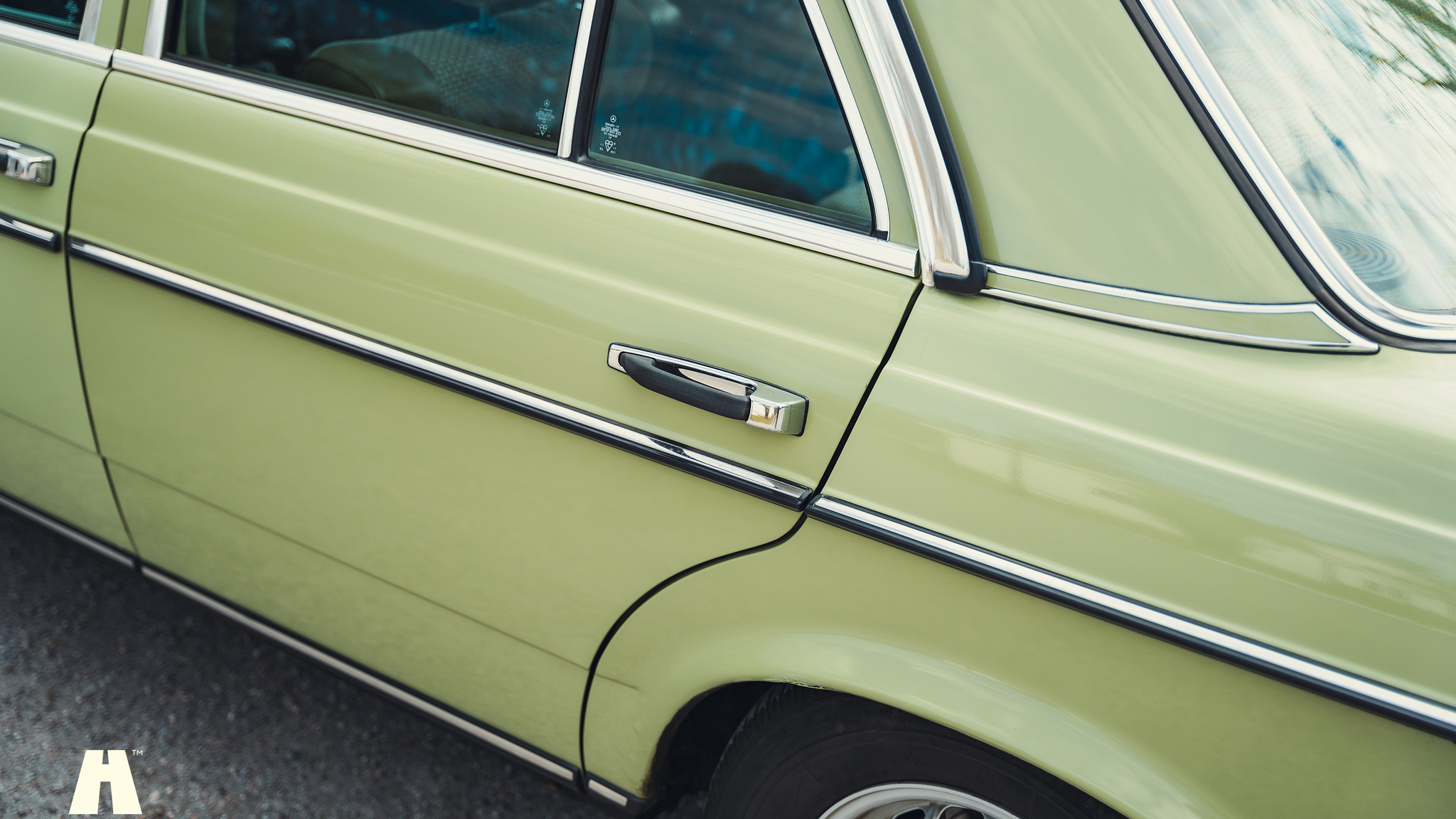 Exteriörbild på 1979 Mercedes Benz 230