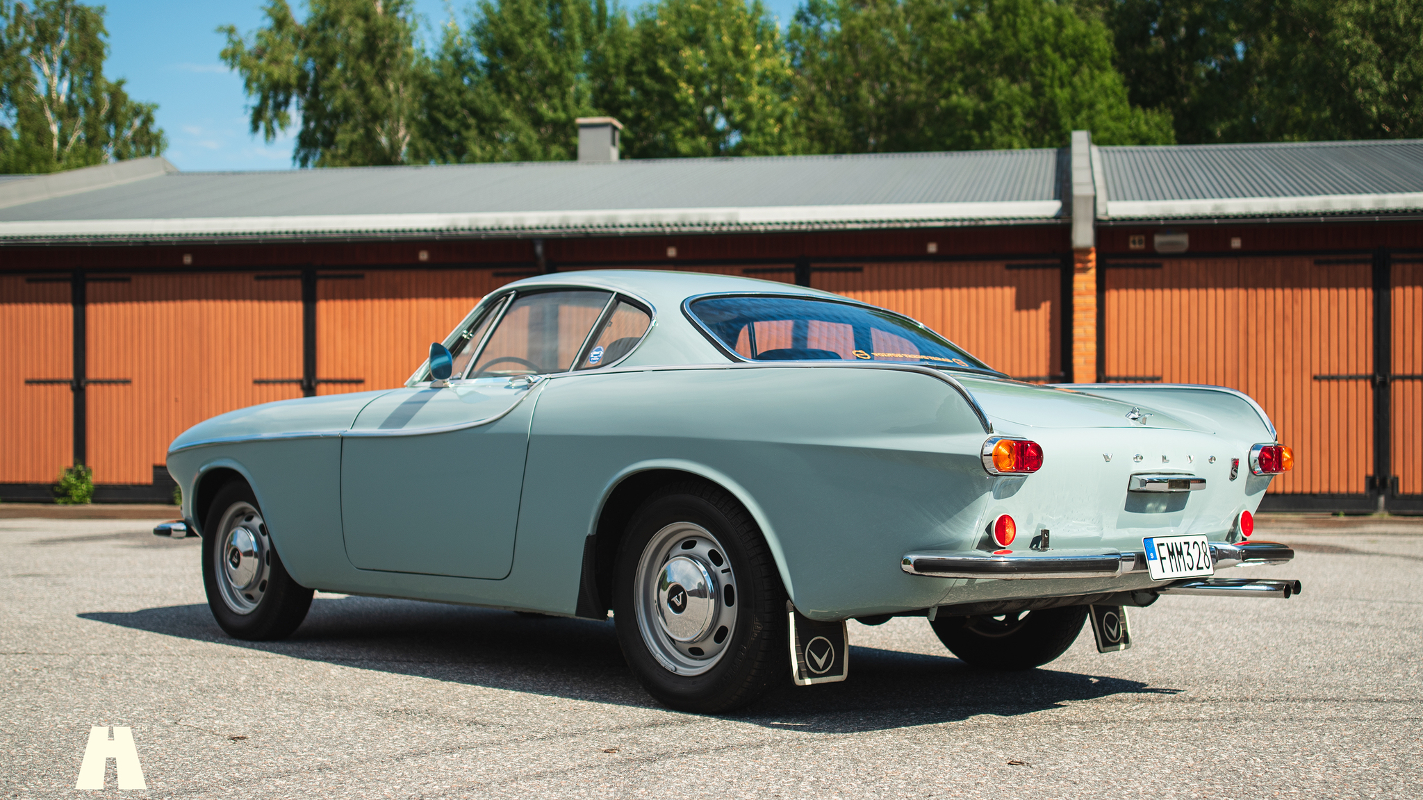 Exterior image of 1966 Volvo P1800 S (3)