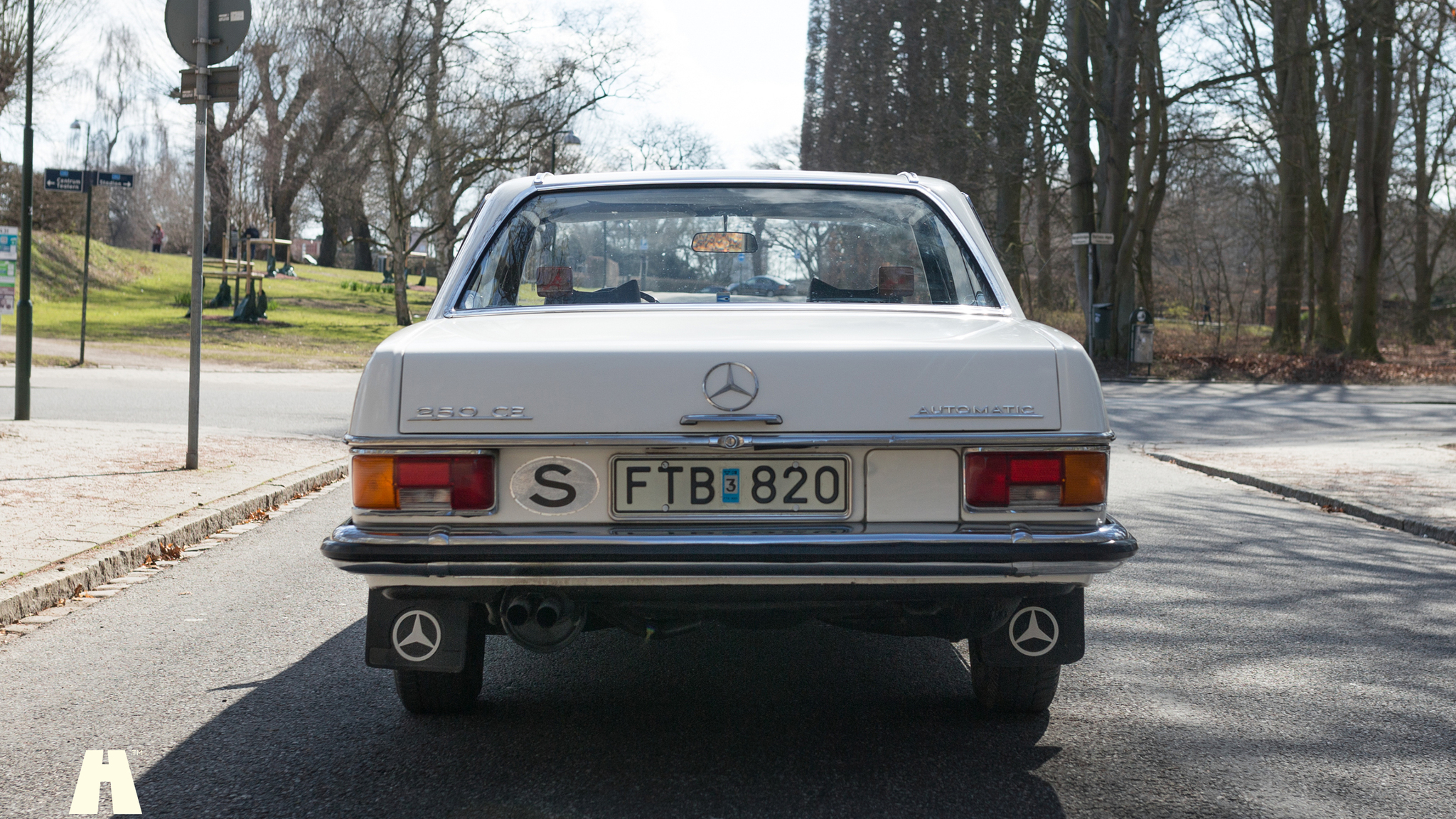Exterior image of 1970 Mercedes 250 CE