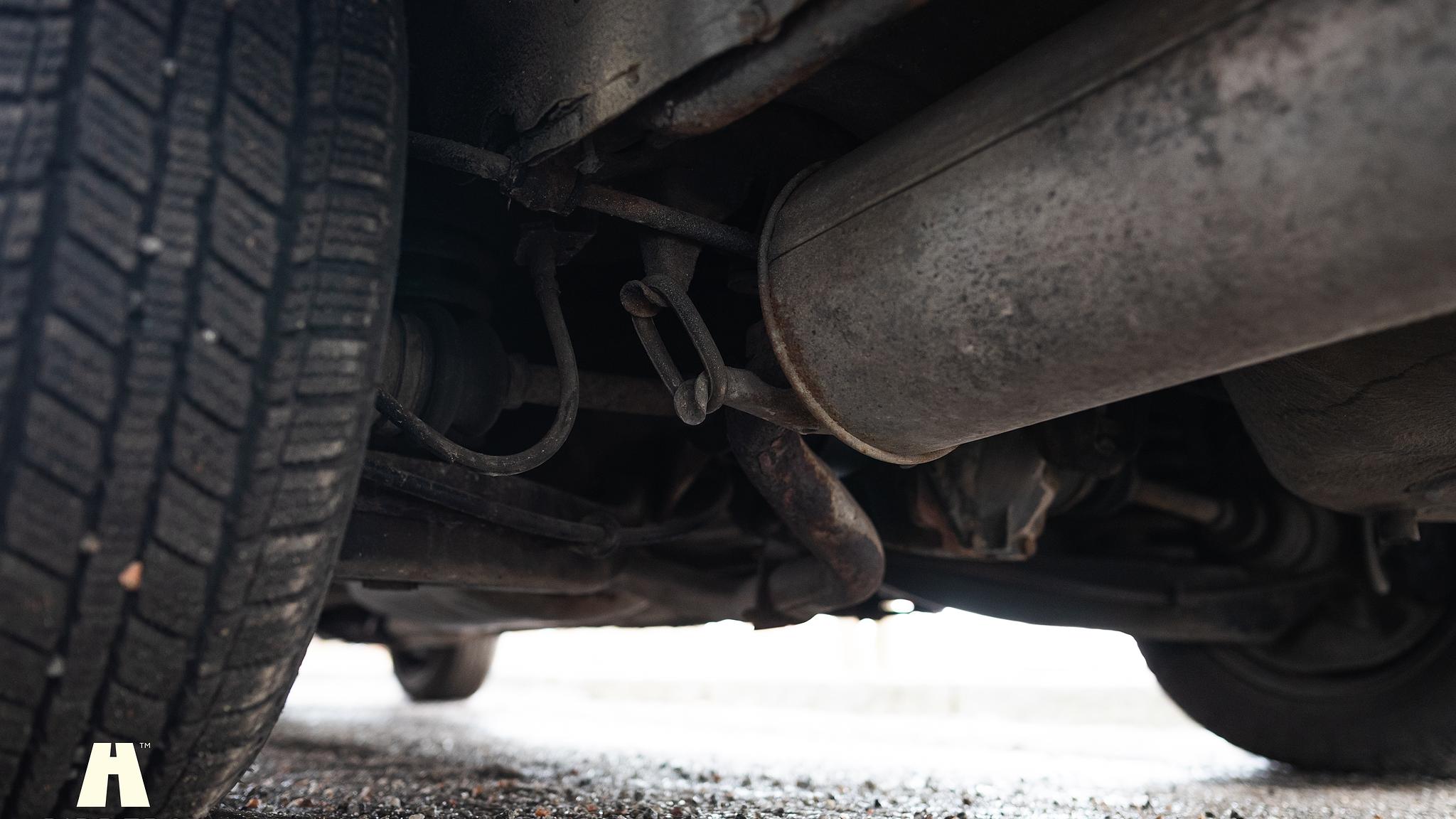 Image of 1985 Mercedes-Benz 200 Series 3  (38) mechanics