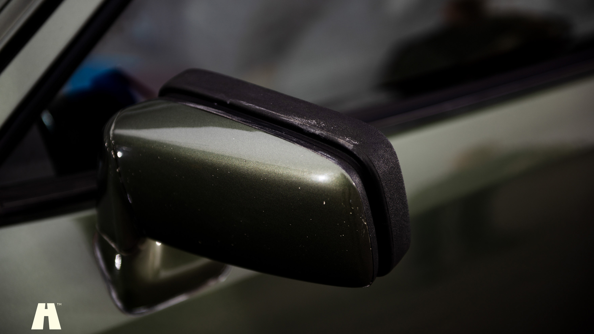 Exterior image of 1981 Porsche 924 (63)