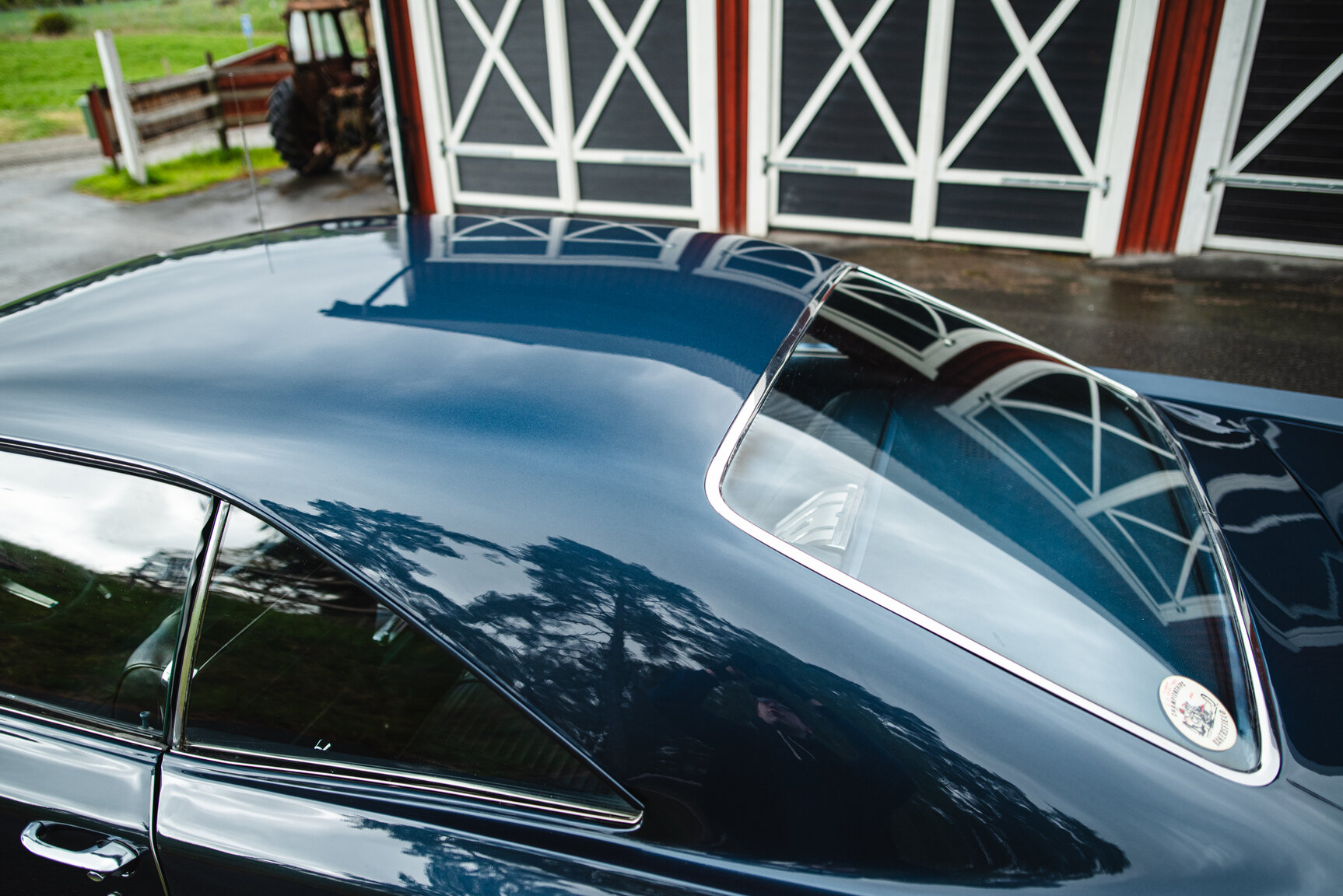 Exterior image of 1965 Pontiac Catalina 421 Tripower-Pack 2+2