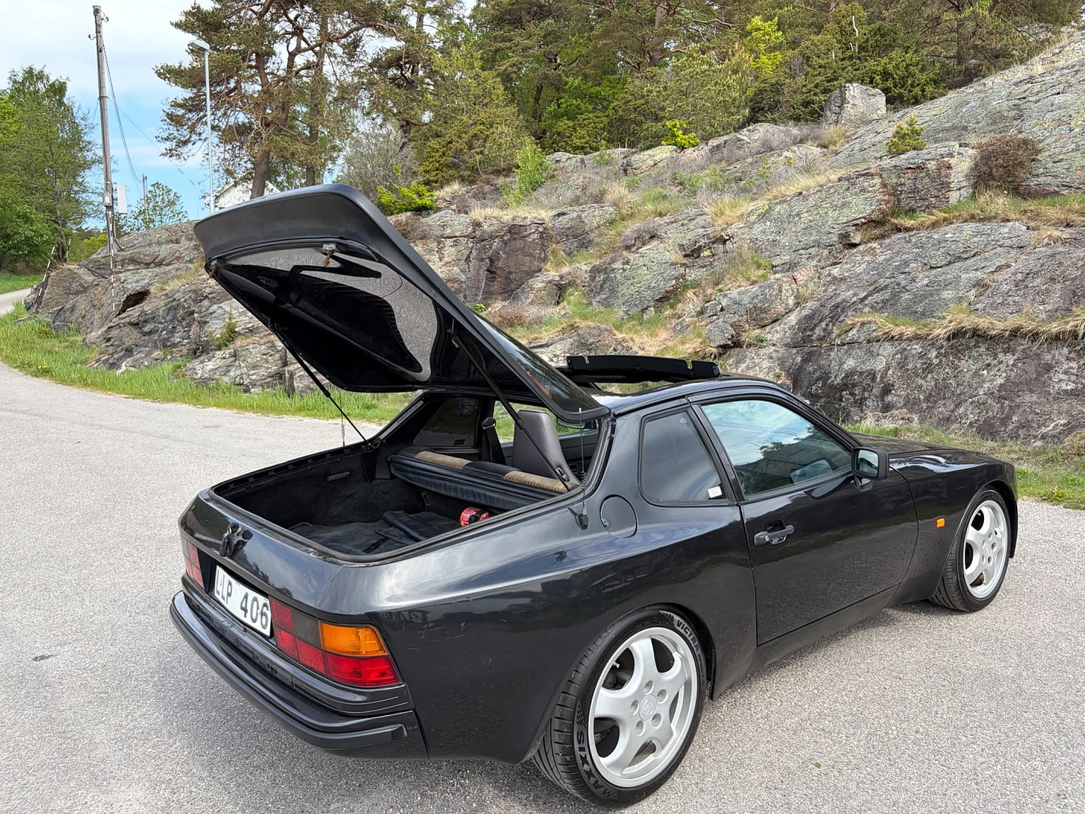 Exteriörbild på 1983 Porsche 944 1,8 TFSI Targa  (48)