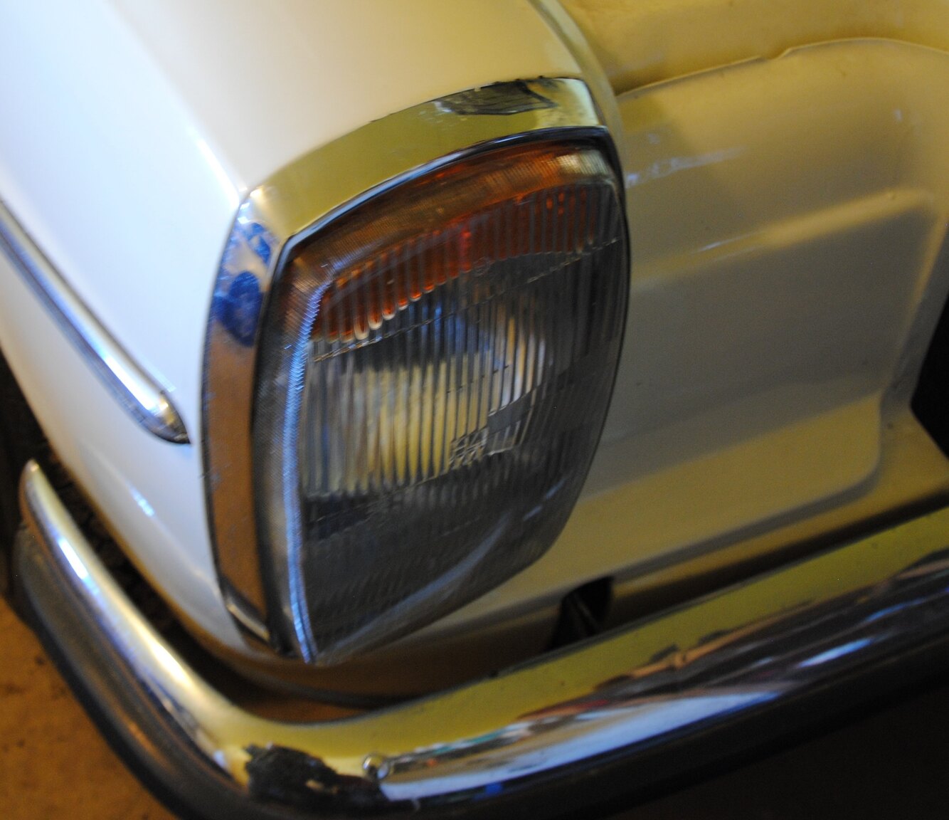 Exteriörbild på 1971 Mercedes-Benz 220D
