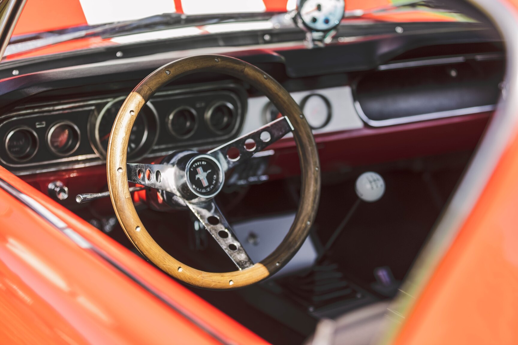 Interiörbild 1965 Ford Mustang Fastback