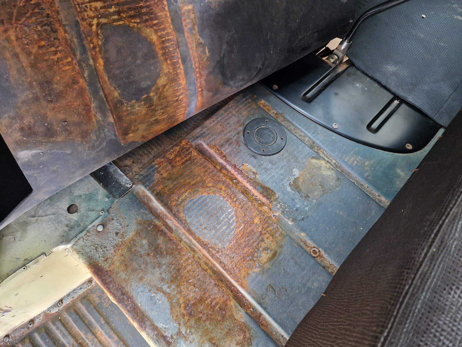 Interior image of Chevrolet Apache (SÅLD PÅ PLATS) 