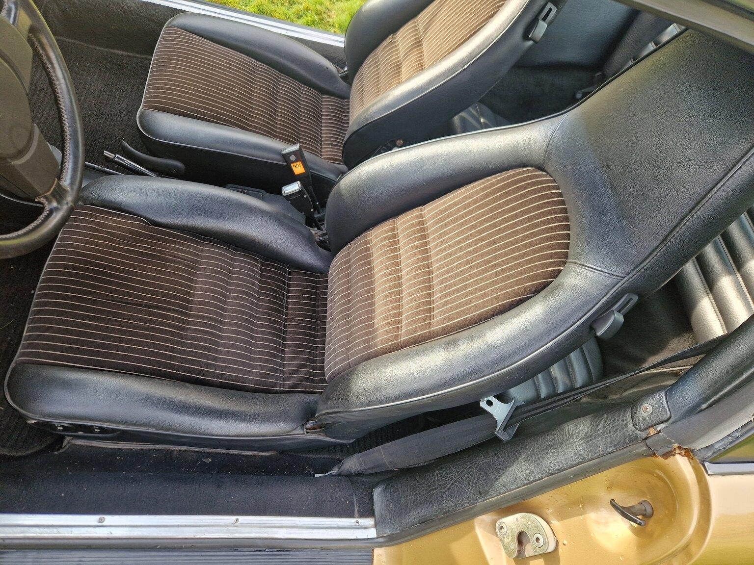 Interiörbild 1979 Porsche 911 SC Targa