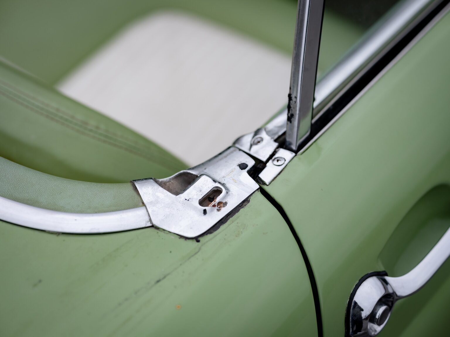 Exteriörbild på 1956 Ford Thunderbird (88)