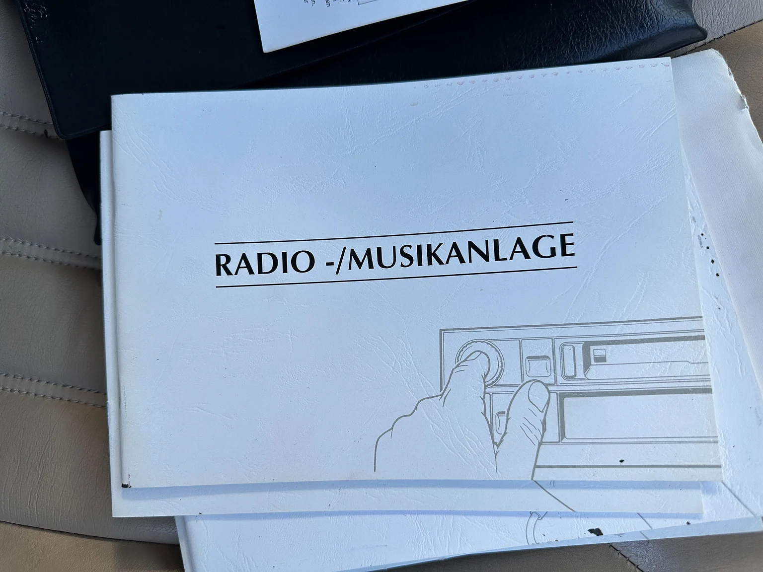 Dokumentation för 1999 Jaguar XKR - NO RESERVE (10)