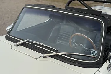 #<Image:0x00007f5ef4b81e10>