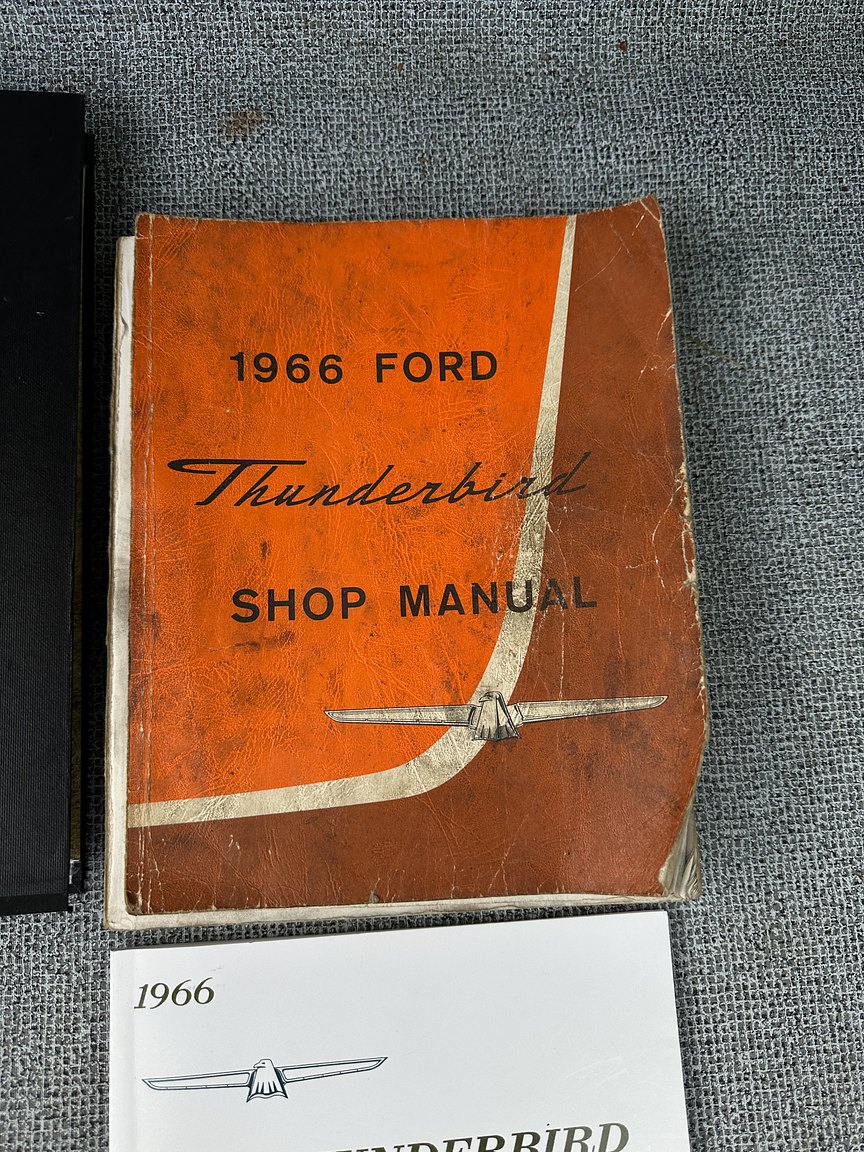 Dokumentation, 1966 Ford Thunderbird Town Hardtop
