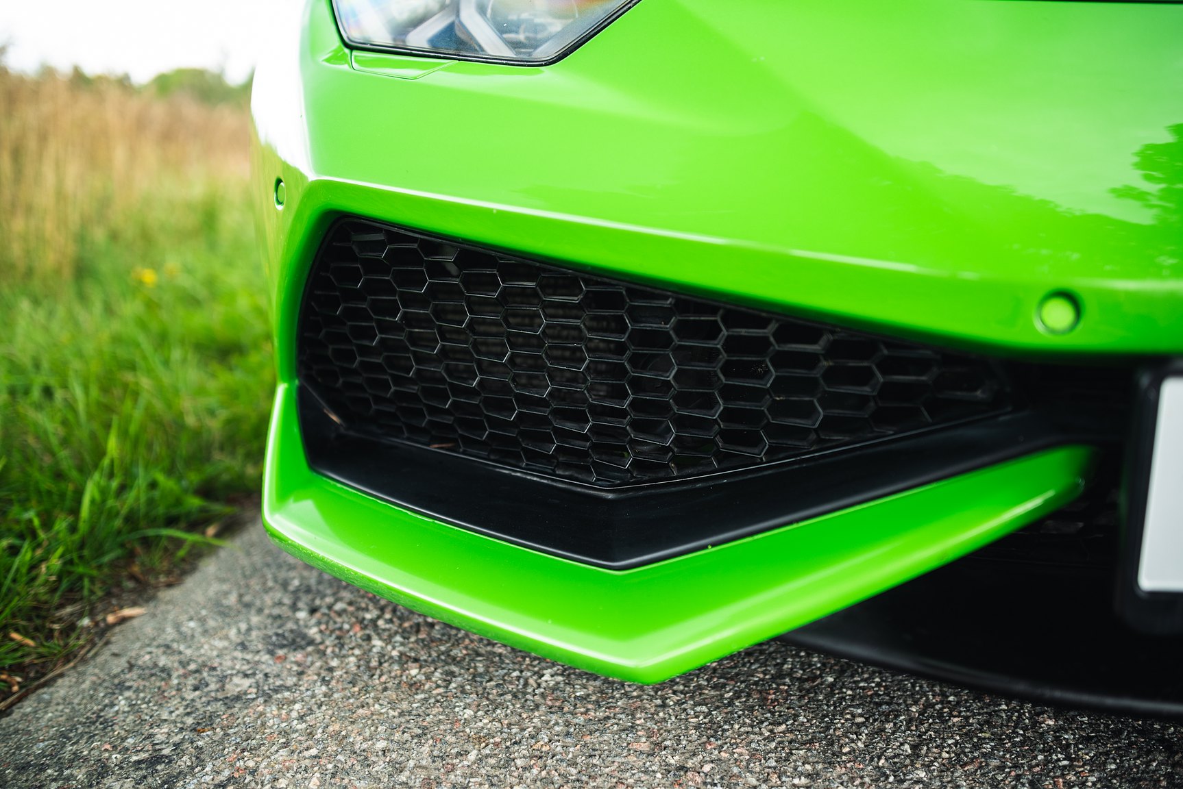 Exterior image of 2016 Lamborghini Huracan LP-610-4